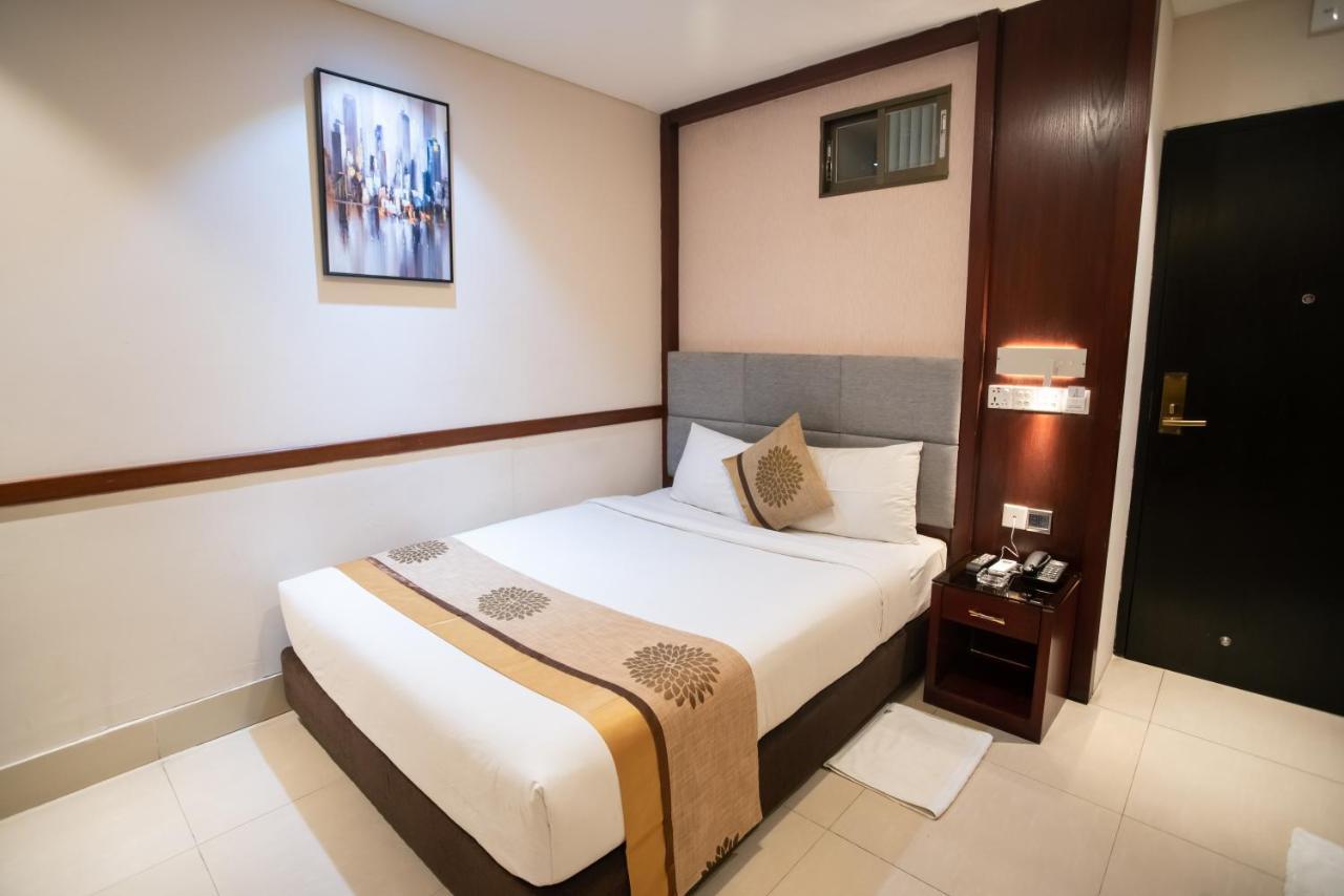 Jatra Hotel Grand Royal Дакка Экстерьер фото